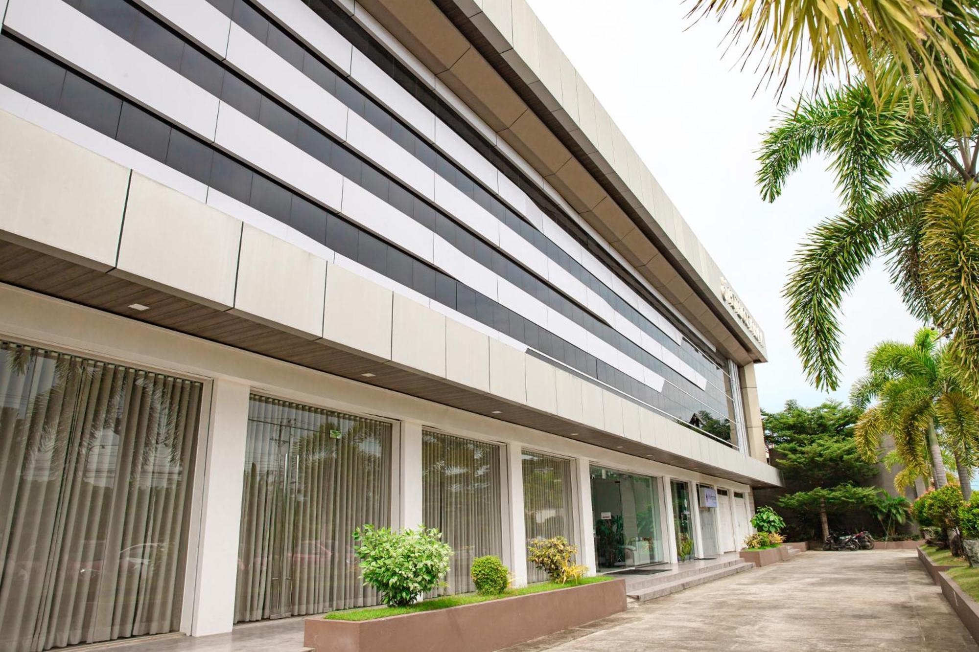 Hotel Costa Brava Tacloban Bagian luar foto